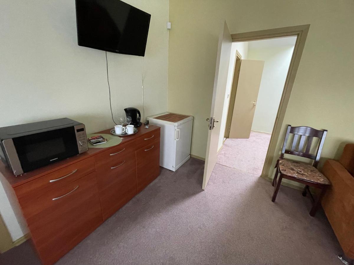 Medziotoju Kiemelis Hotel Palanga Bagian luar foto
