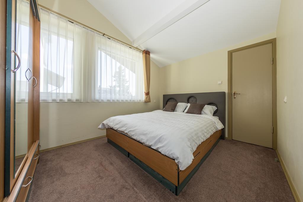Medziotoju Kiemelis Hotel Palanga Bagian luar foto